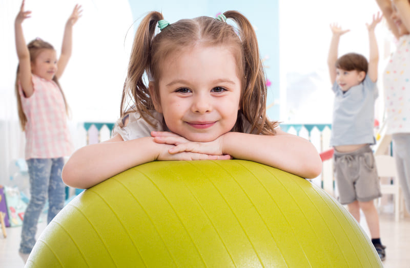 Jaki sport i aktywność fizyczna zalecane są u dzieci ze skoliozą?