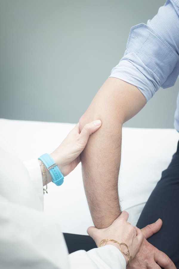 leczenie łokcia tenisisty